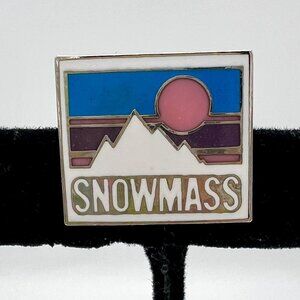 Snowmass Colorado Enamel Lapel Pin Brooch Mountains Sun Aspen Apres Ski